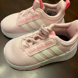 Toddler adidas sneakers 5c
